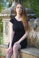 Alice Brookes in Statuesque gallery from GIRLFOLIO - #2