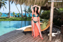 Sha Rizel Brings Her Perfect Bikini Body Back To The Beach gallery from SCORELAND - #4