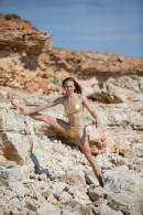 Elika in Rocky Coast gallery from STUNNING18 by Thierry Murrell - #11