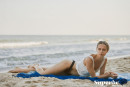 Amelie Lou in Endless Summer gallery from SUPERBEMODELS - #2