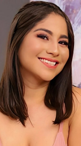 Analia from 