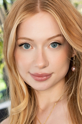 Ccinnamon from PENTHOUSE