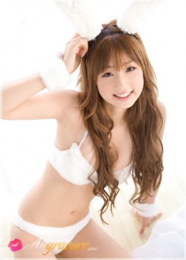 Yuko Ogura  from ALLGRAVURE