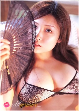 Yoko Mitsuya  from ALLGRAVURE