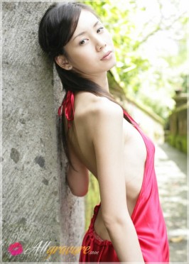 Emi Hasegawa  from ALLGRAVURE