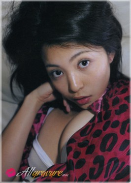 Mayuko Iwasa  from ALLGRAVURE