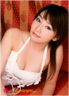 Kaori Manabe  from ALLGRAVURE