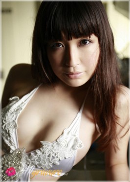 Mayumi Ono  from ALLGRAVURE