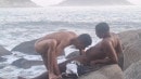 Thiago Moreno & Donatto Xl & Maax Puto Karioca in Sexo Na Praia , Casal Acabou Chamando Um Carinha Que Batia Punheta Assistindo Para Participar Da Putaria .