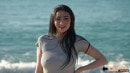 Coquine Explosive, Didi S'offre Un Trio Tres Anal Pour Demarrer La Nouvelle Annee...