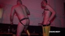 Fabien crunchfooteux & ASHLEY RYDER & Dark Hermes in Deux Mecs Pornstars Baisent Sans Capote En Backroom De Darkland A Berlin