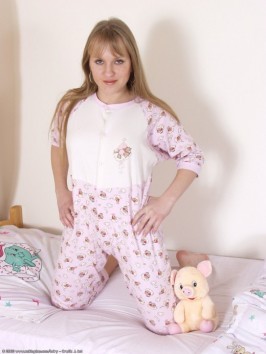 Jana  from ATKARCHIVES