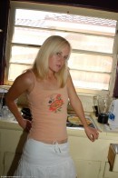 Vickie Diamond in amateur gallery from ATKARCHIVES