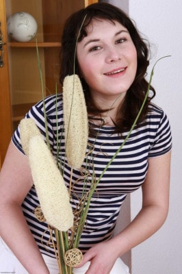 Viki  from ATKARCHIVES