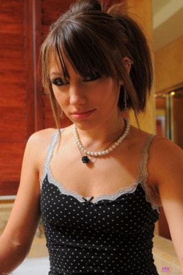 Risi Simms  from ATKGALLERIA