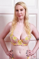 Gigi Sweets in AMATEURS SERIES  10 gallery from ATKGALLERIA