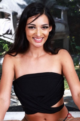 Laynee James  from ATKGALLERIA