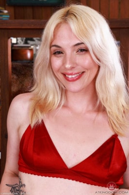 Amber Maddie  from ATKGALLERIA