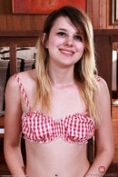 Dez Hansen in AMATEURS SERIES  25 gallery from ATKGALLERIA