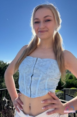 McKenzie Mae  from ATKGALLERIA