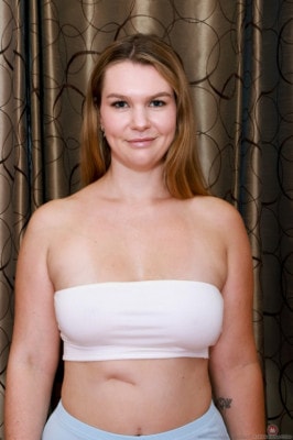 Layla Quinn  from ATKGALLERIA