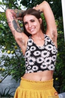 Pearl Sage Has An Eclectic Style