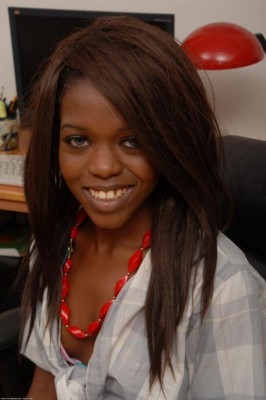 Leah  from ATKPETITES