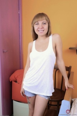 Lexie  from ATKPETITES