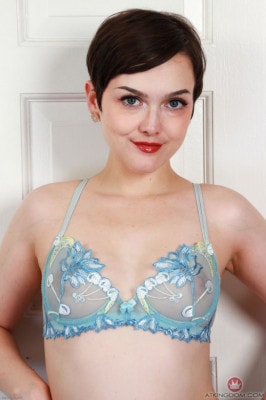 Jade Valentine  from ATKPETITES