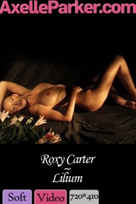 Roxy Carter  from AXELLE PARKER