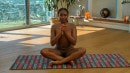 Stretch With Dakota video from BIKINISPORTS