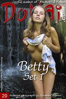 Betty in Set 1 gallery from DOMAI by Alexander Federov