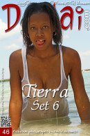Tierra in Set 6 gallery from DOMAI by David Michaels
