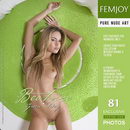 Beatrice in Green Day gallery from FEMJOY by Lorenzo Renzi