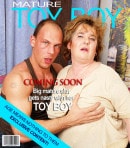 Sexy Mature Marevka Loves A Hard Cock Inside Her video from MATURE.NL