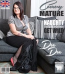 DeeDee Loves The Attention She Gets From You! video from MATURE.NL