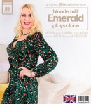 Emerald Is A British MILF Who Loves Playing With Her Dildo