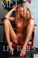 Julia in Les Baies gallery from METMODELS