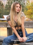 Stefani in Postcard From Mazama gallery from MPLSTUDIOS by Thierry