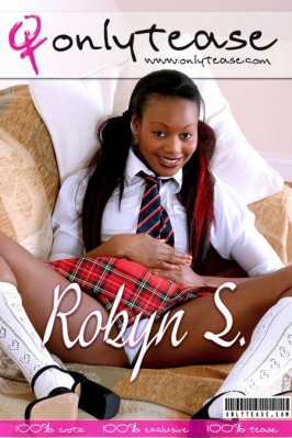 Robyn S  from ONLYTEASE COVERS