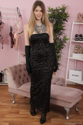 Rosie D  from ONLYTEASE