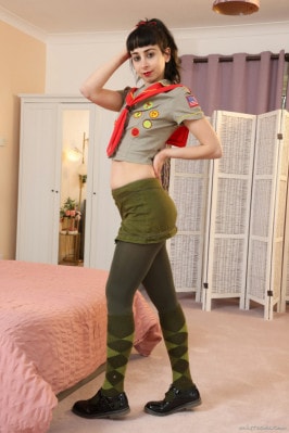 Tania Aresti  from ONLYTEASE