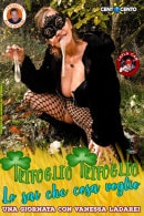 Vanessa Ladarei in Trifoglio Trifoglio, Lo Sai Che Cosa Voglio video from SEXYUKPORNSTARS