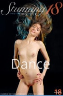 Vivian in Dance gallery from STUNNING18 by Antonio Clemens