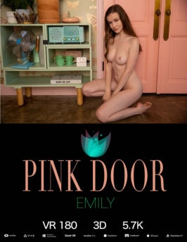 Emily Bloom  from THEEMILYBLOOM
