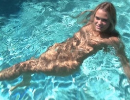 Chloe  from TNVGIRLS