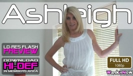 Ashleigh  from WANKITNOW