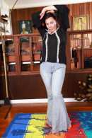 Elizabeth Slips Off Her Bell-bottoms gallery from ATKHAIRY by GB Photography - #10