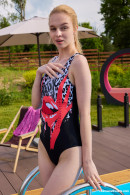 Elloise Arti in Elloise Spreading Her Big Pussylips gallery from CLUBSWEETHEARTS - #5