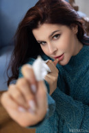 Pandora Red in Cozy Curvy gallery from METART by Nudero - #11